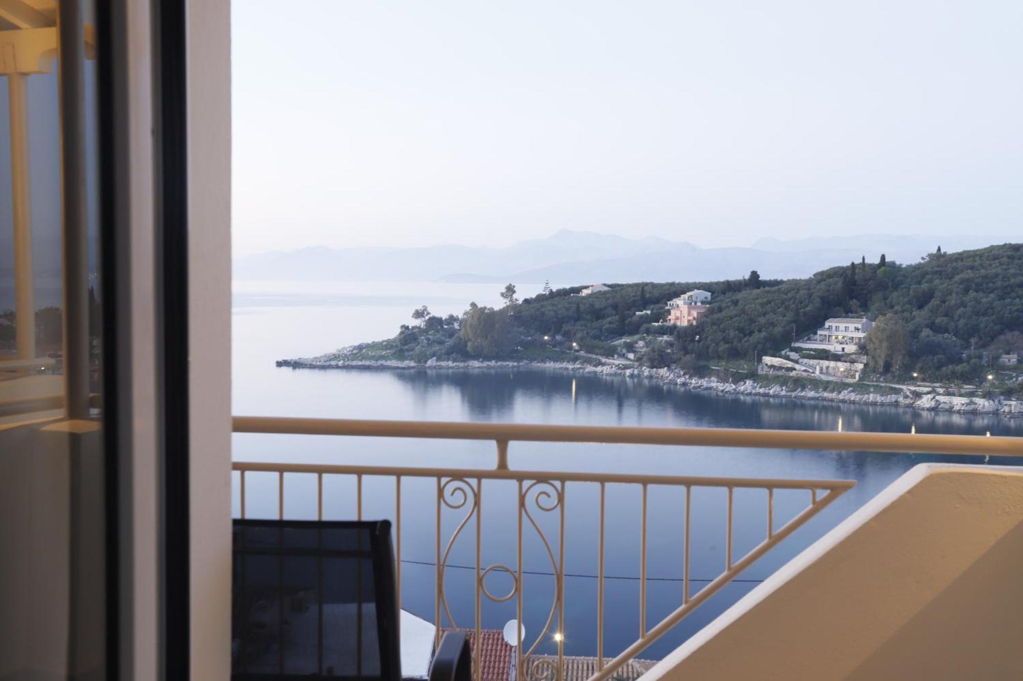 Thea Studios Κασσιόπη Εξωτερικό φωτογραφία